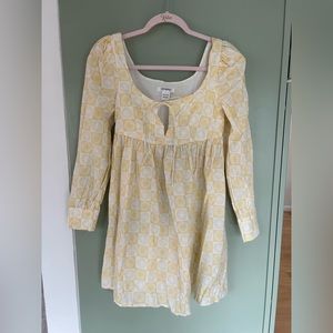 White and yellow floral puffy dress